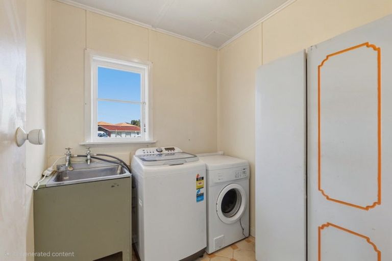 Photo of property in 2 Ettrick Place, Tokoroa, 3420