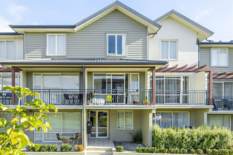 Photo of property in 5/30 Opito Way, East Tamaki, Auckland, 2013