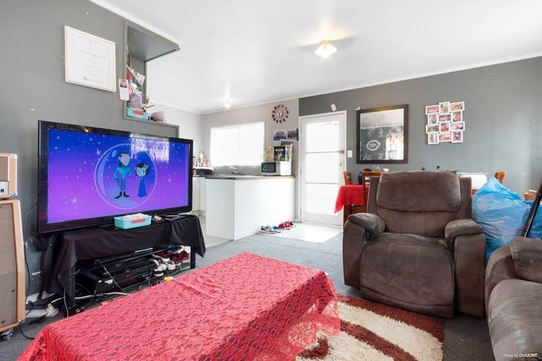 Photo of property in 1/16 Sandra Avenue, Otara, Auckland, 2023