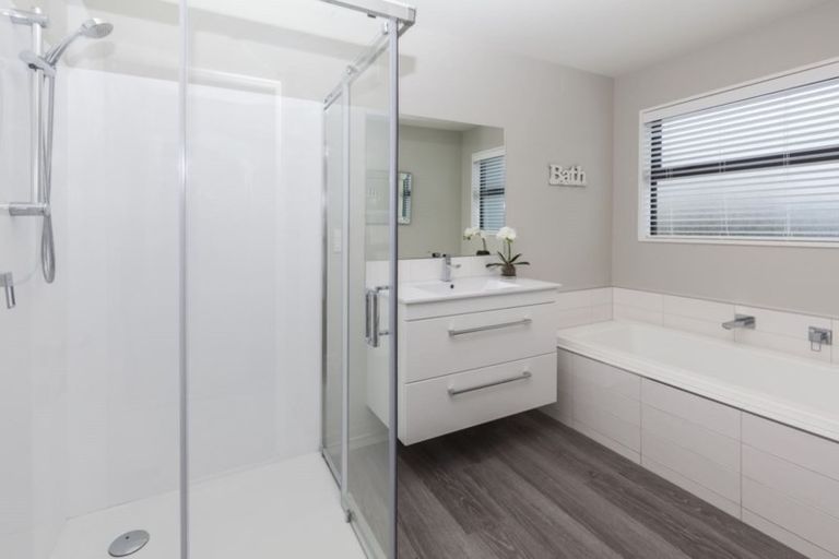 Photo of property in 80 Tomes Road, St Albans, Christchurch, 8052