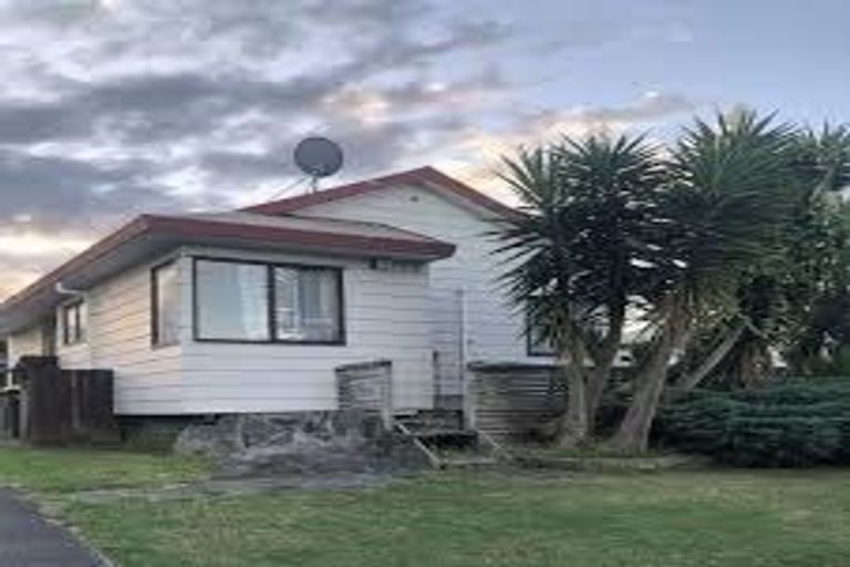 Photo of property in 8 Justamere Place, Weymouth, Auckland, 2103