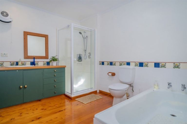 Photo of property in 895 State Highway 25, Whenuakite, Whitianga, 3591