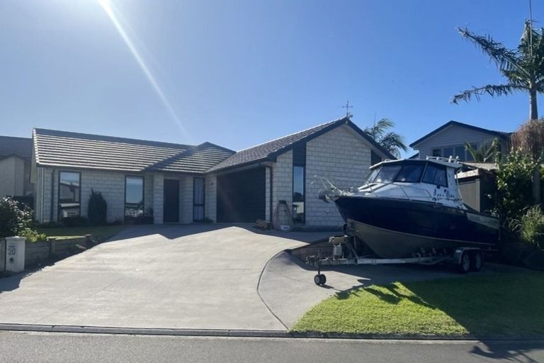 Photo of property in 20 Aquila Drive, Whitianga, 3510