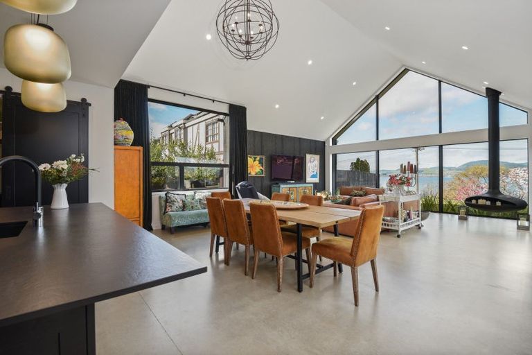 Photo of property in 162 Kawaha Point Road, Kawaha Point, Rotorua, 3010