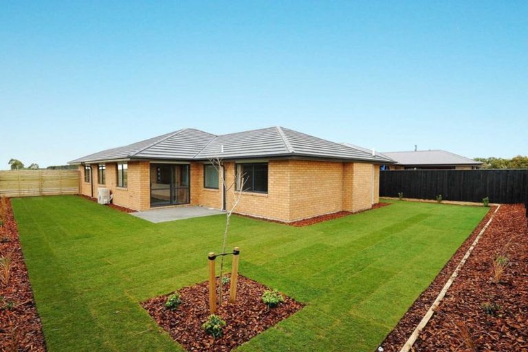 Photo of property in 5 Meadows Drive, Rolleston, 7615