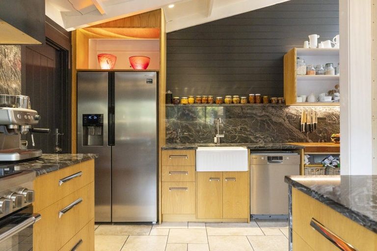 Photo of property in 114 Taupahi Road, Turangi, 3334