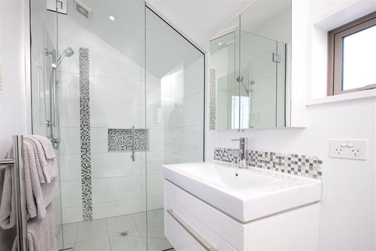 Photo of property in 11 Ambrosia Lane, Aidanfield, Christchurch, 8025