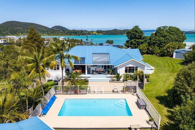 Photo of property in 92 Ritchie Road, Parua Bay, Whangarei, 0174