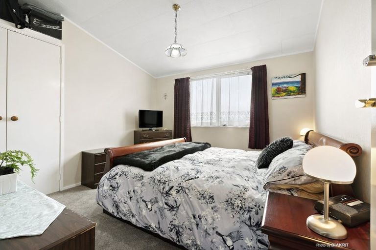 Photo of property in 6 Kekerenga Street, Strathmore Park, Wellington, 6022