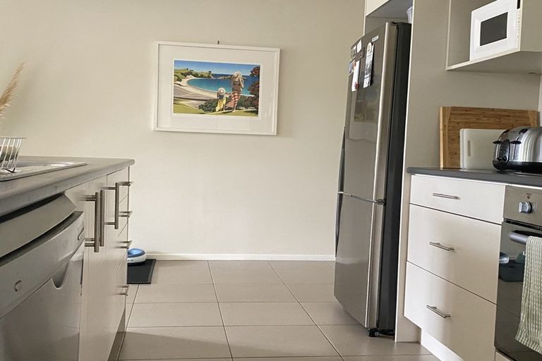 Photo of property in 9 Bonny Crescent, Massey, Auckland, 0614