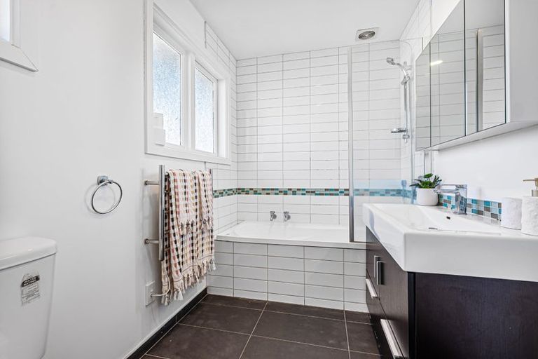 Photo of property in 16 Fatima Street, Redwood, Christchurch, 8051