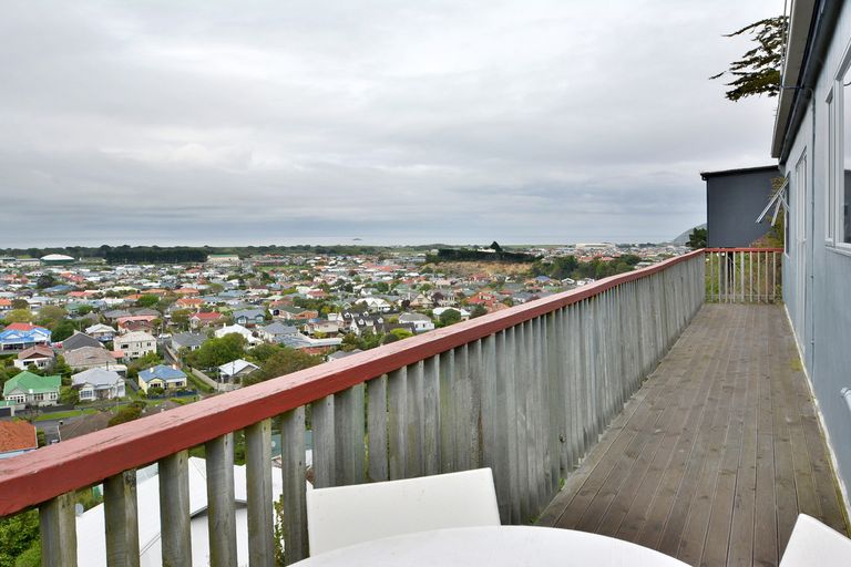 Photo of property in 84 Moana Crescent, Musselburgh, Dunedin, 9013
