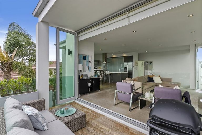 Photo of property in 151a Clovelly Road, Bucklands Beach, Auckland, 2012