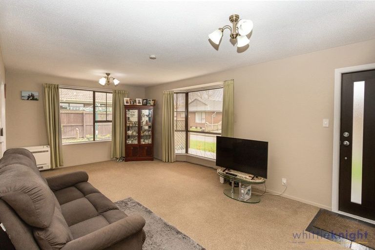 Photo of property in 12 Flaxwood Lane, Waltham, Christchurch, 8023