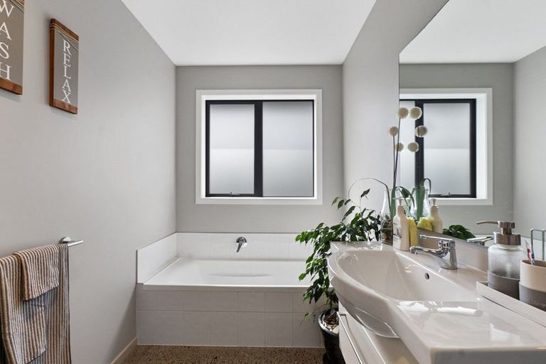 Photo of property in 23a Turuturu Road, Hawera, 4610