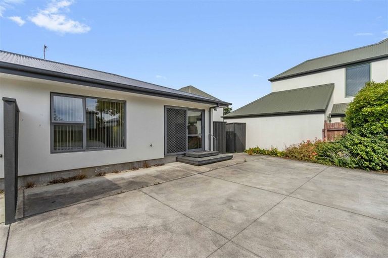 Photo of property in 2/24 Forth Street, Richmond, Christchurch, 8013