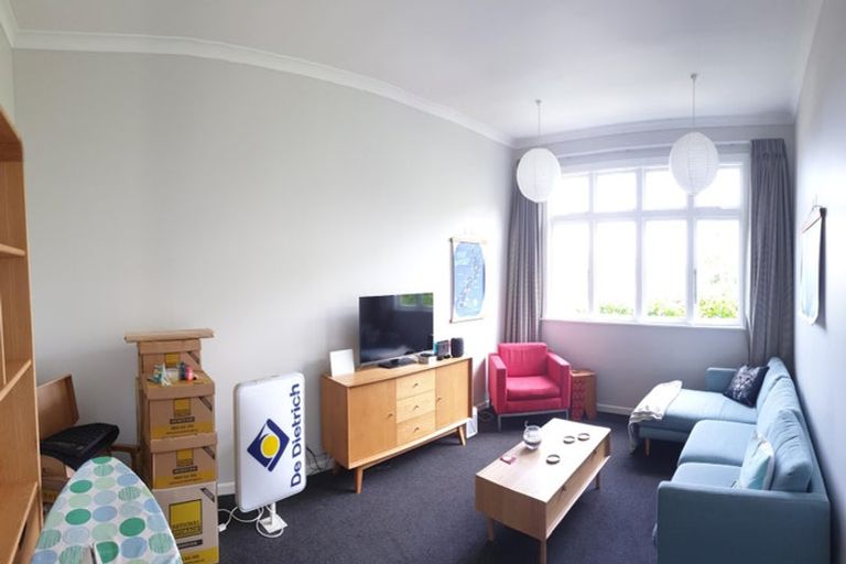 Photo of property in 41 Charlotte Avenue, Brooklyn, Wellington, 6021