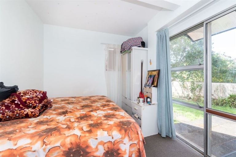 Photo of property in 6/3 Koromiko Street, New Lynn, Auckland, 0600