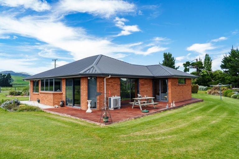 Photo of property in 425 Grange Hill Road, Makareao, Palmerston, 9483