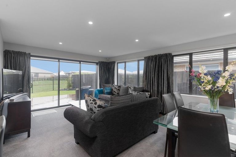 Photo of property in 5 Koreke Lane, Halswell, Christchurch, 8025