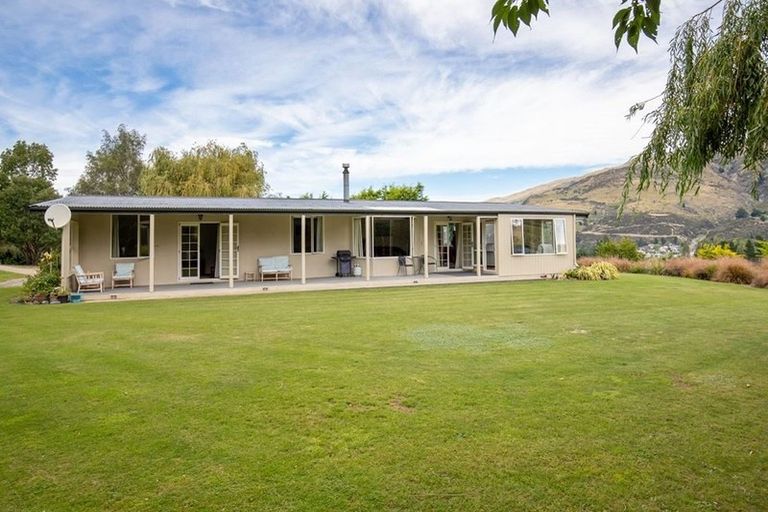 Photo of property in 164 Roxburgh East Road, Roxburgh East, Roxburgh, 9571