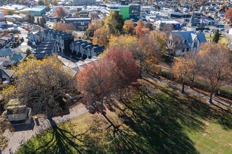 Photo of property in 9/27 Harewood Road, Papanui, Christchurch, 8053