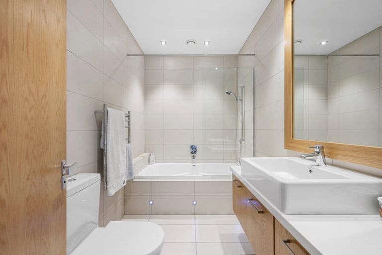 Photo of property in Chaffers Dock, 511/22 Herd Street, Te Aro, Wellington, 6011