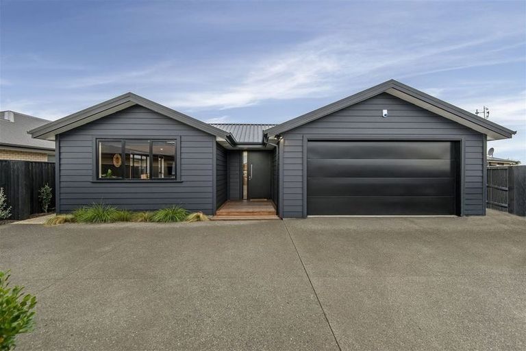 Photo of property in 45 Hayson Drive, Kaiapoi, 7630