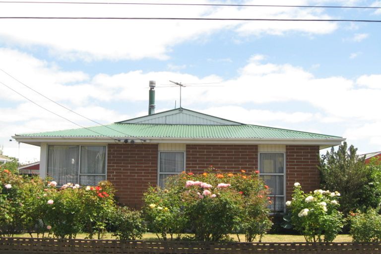 Photo of property in 28 Cheviot Street, Spreydon, Christchurch, 8024