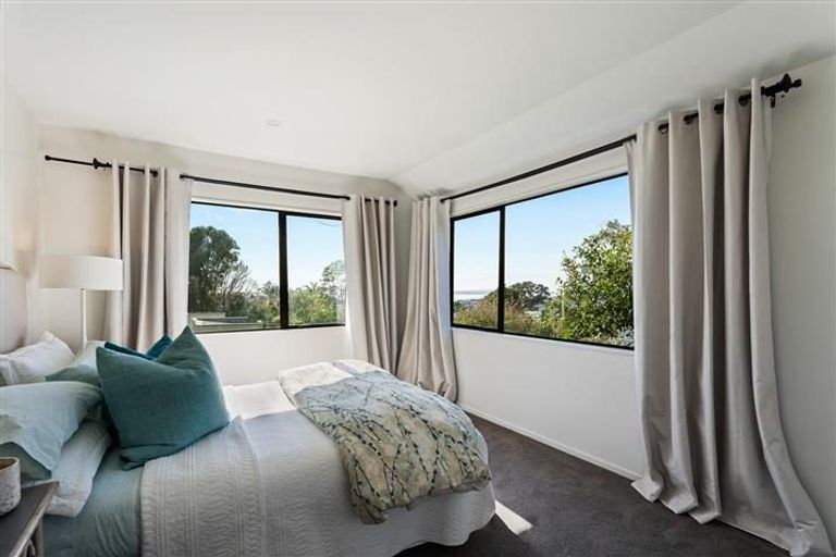 Photo of property in 2b Tokomaru Street, Orakei, Auckland, 1071