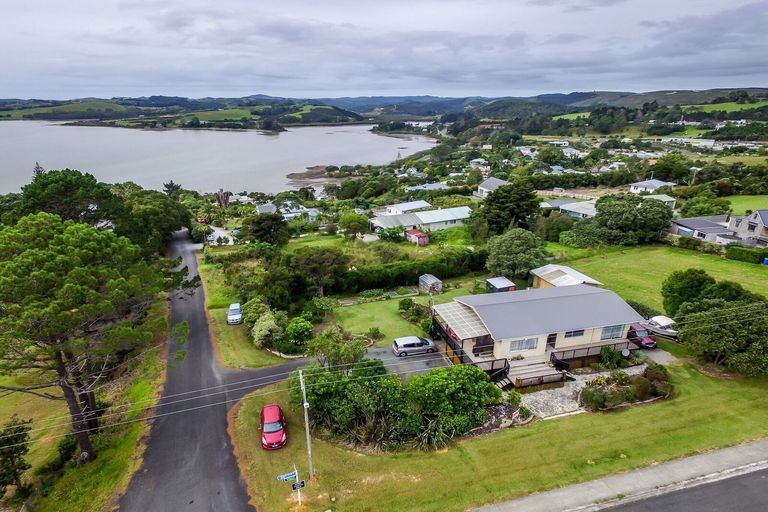 Photo of property in 21 Colonel Mould Drive, Mangonui, 0420