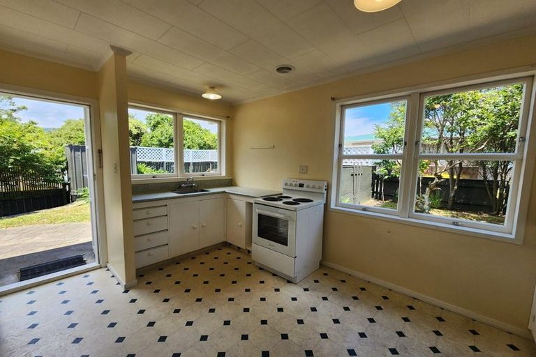 Photo of property in 3 Nola Avenue, Raumati Beach, Paraparaumu, 5032