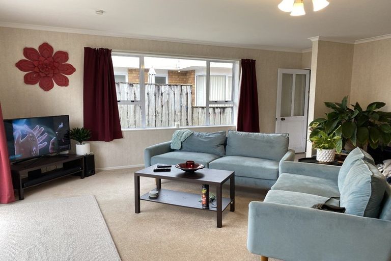 Photo of property in 4 Normanby Street, Fitzroy, New Plymouth, 4312