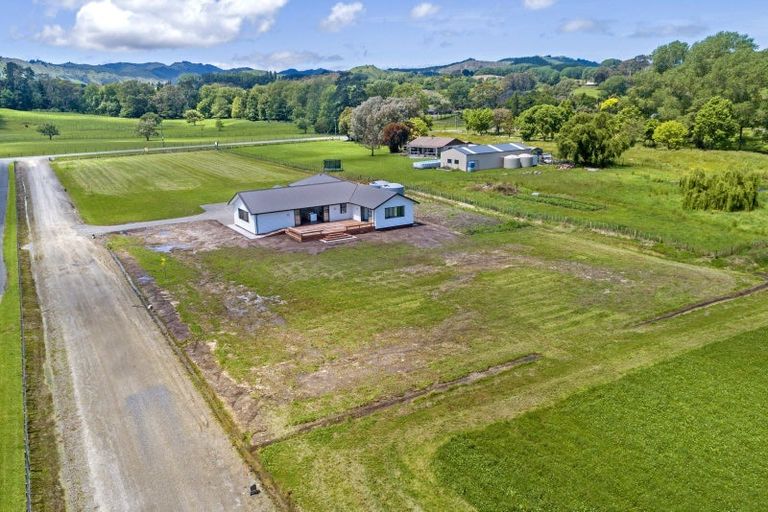 Photo of property in 584a Back Ormond Road, Makauri, 4071