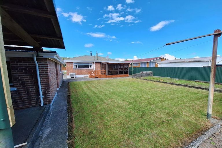 Photo of property in 92 Sinnott Road, Greymouth, 7805