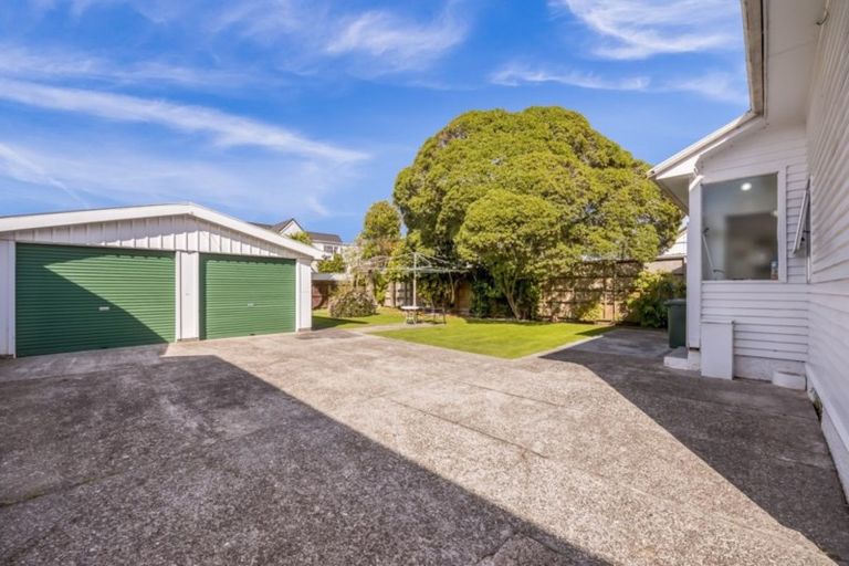 Photo of property in 56 Hautana Street, Woburn, Lower Hutt, 5010