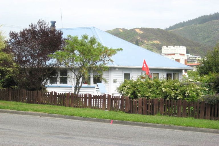 Photo of property in 111a Wellington Street, Picton, 7220