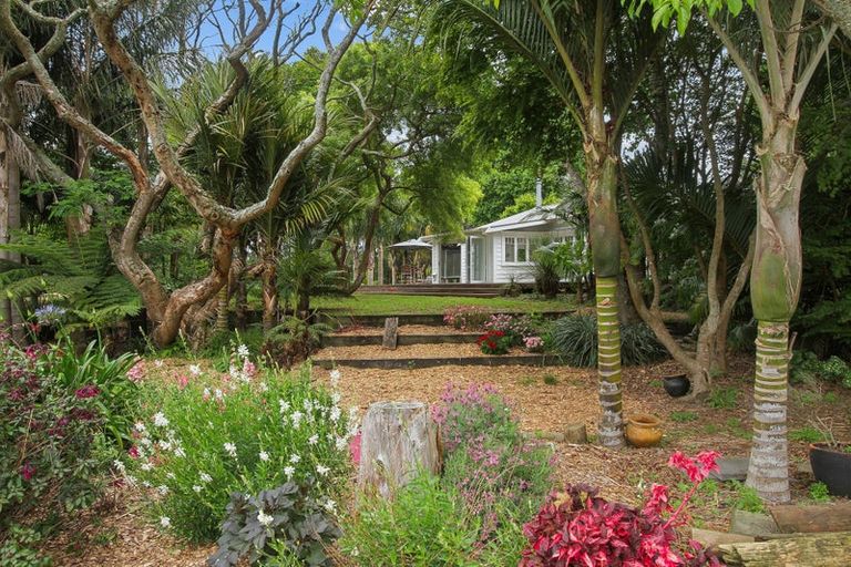 Photo of property in 23 Wallace Drive, Clarks Beach, Pukekohe, 2679