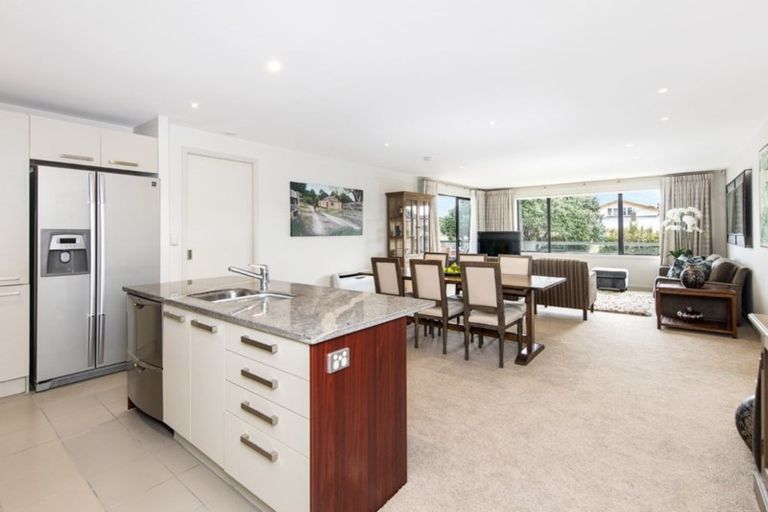 Photo of property in Prestige On Pupuke, 35/73 Anzac Street, Takapuna, Auckland, 0622