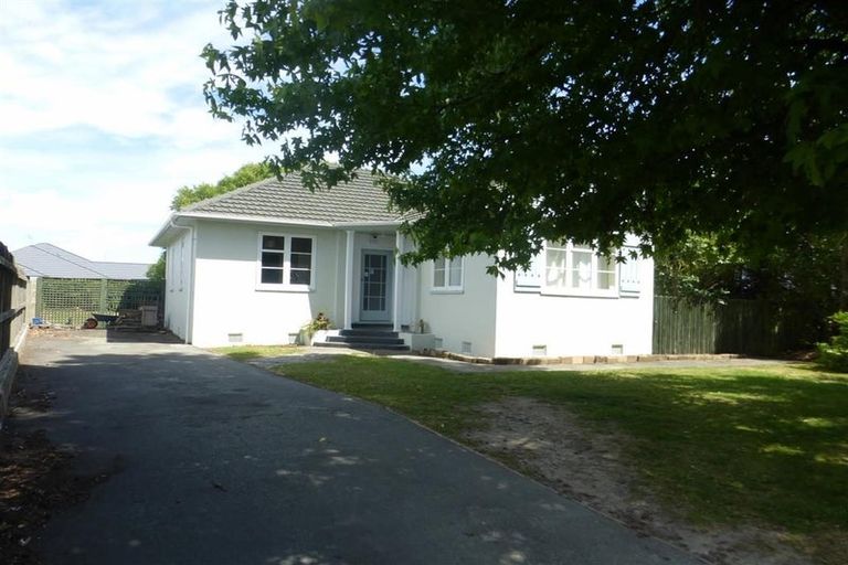 Photo of property in 32 Piko Crescent, Riccarton, Christchurch, 8041