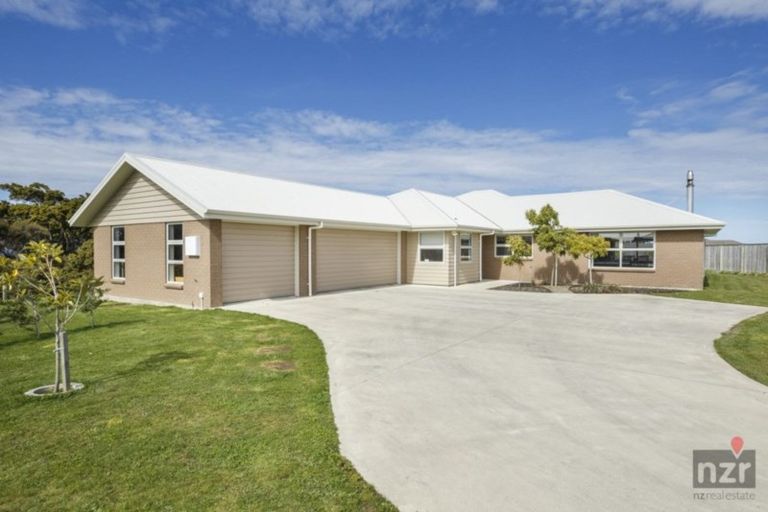 Photo of property in 98 Mount Taylor Drive, Feilding, 4775