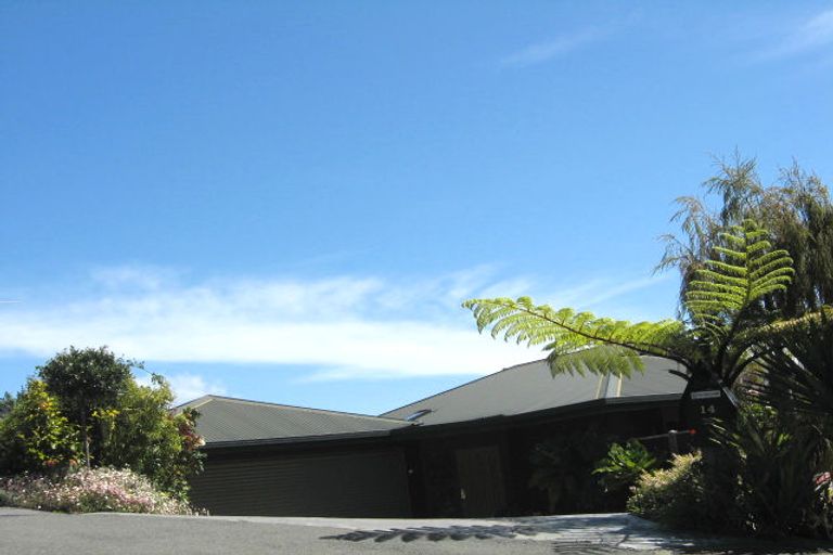 Photo of property in 14 Ledbury Road, Atawhai, Nelson, 7010