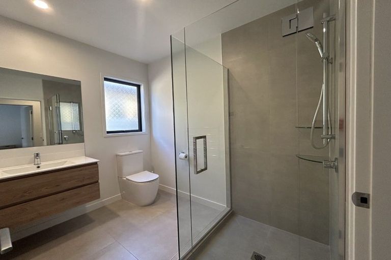 Photo of property in 17 Inder Street, Jacks Point, 9371