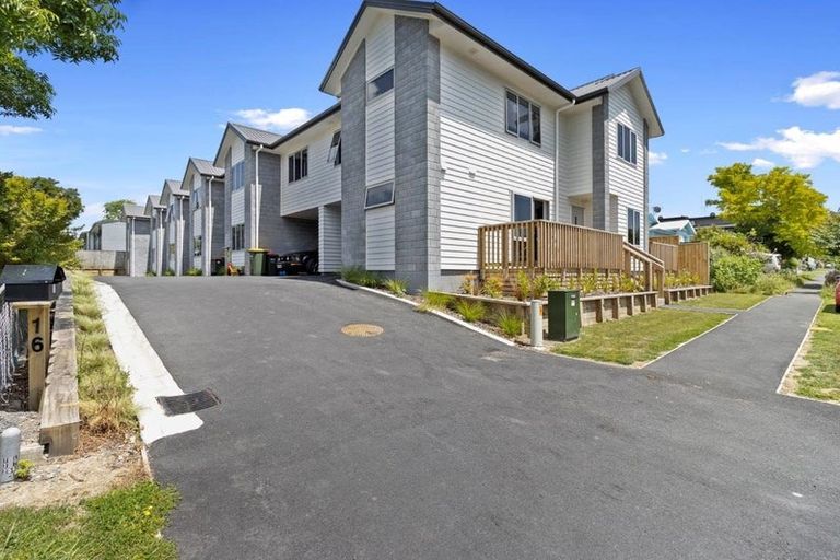 Photo of property in 1/16 Manning Street, Hamilton Central, Hamilton, 3204