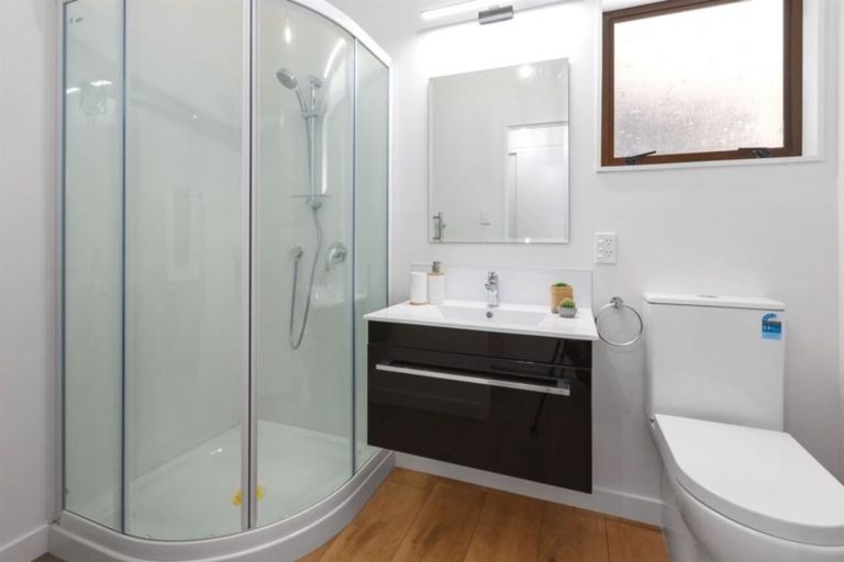 Photo of property in 2 Rainbow Court, Raumati South, Paraparaumu, 5032