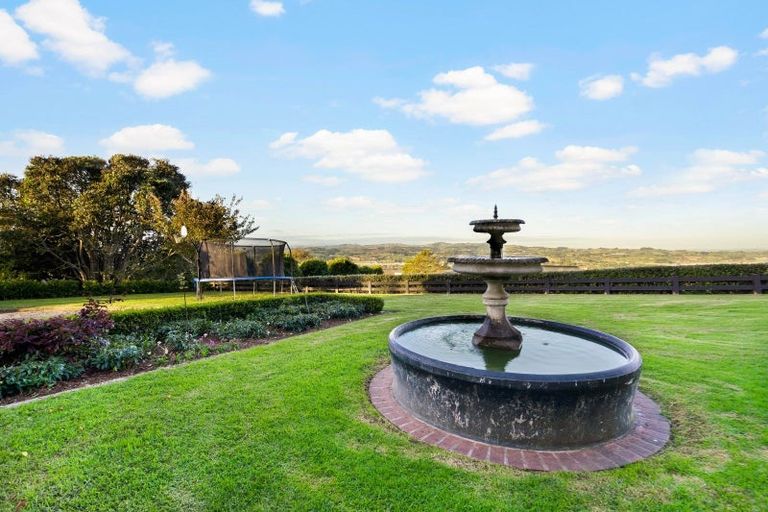 Photo of property in 140 Anzac Road, Pukekohe, 2120