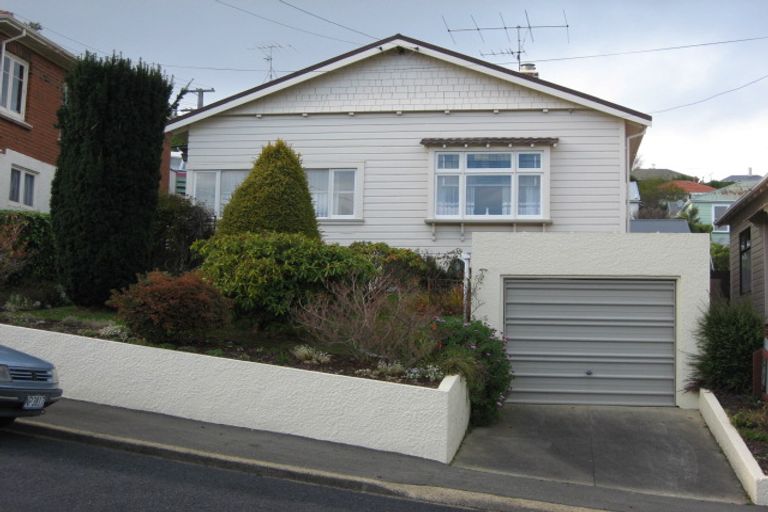 Photo of property in 4 Mardale Street, Kaikorai, Dunedin, 9010