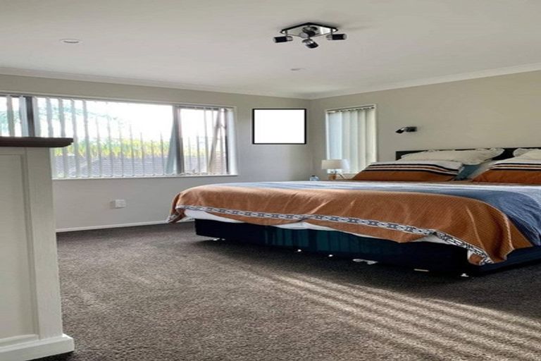 Photo of property in 5 Dawood Place, The Gardens, Auckland, 2105