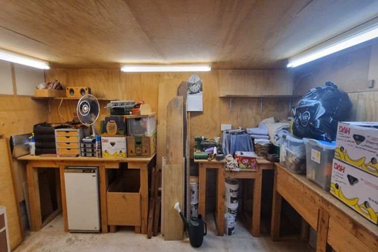 Photo of property in 4 Lombardy Place, Whalers Gate, New Plymouth, 4310