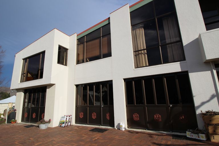 Photo of property in 33 Kamaka Crescent, Bridge Hill, Alexandra, 9320